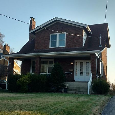 Homestay In Westwood 97909 Cincinnati Extérieur photo